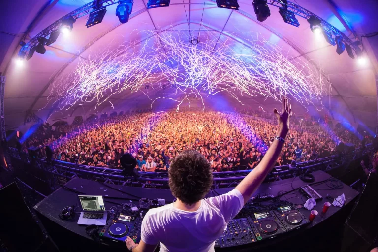 electronic-dance-music-2048-x-1365-wallpaper-9qhnsxpwikxw5zt2